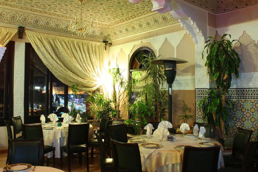 Collier De La Colombe Hotel Meknes Exterior photo